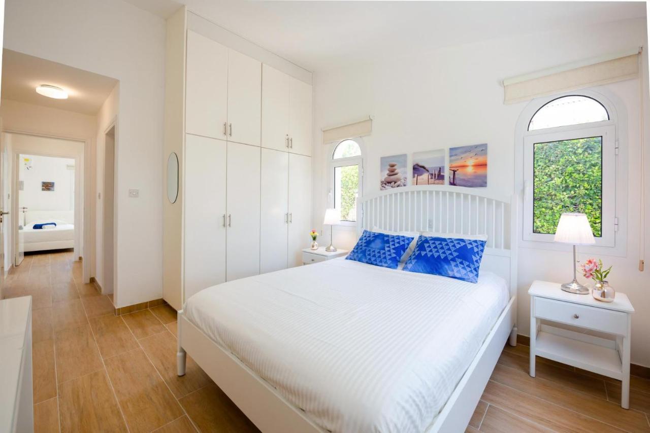 Bungalow Mikaella By Ezoria Villas Коръл бей Екстериор снимка